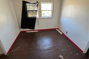 10902 Gay Ave, Loveland, OH 44105 - Photo 11