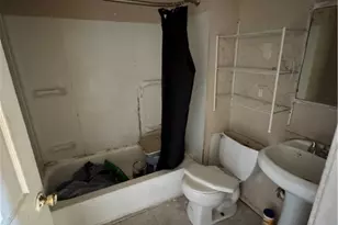 10902 Gay Ave, Loveland, OH 44105 - Photo 9