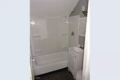 2046 W 103rd Street, Loveland, OH 44102 - Photo 9