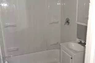 2046 W 103rd St, Loveland, OH 44102 - Photo 9