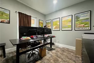 1002 Chestnut Cir SE, Warren, OH 44484 - Photo 23