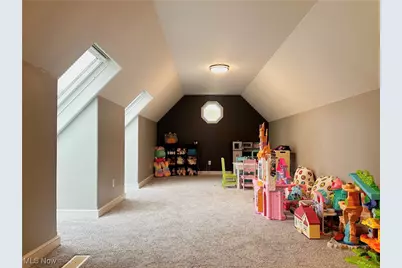 1002 Chestnut Circle SE, Warren, OH 44484 - Photo 39