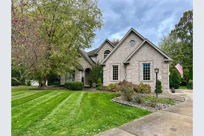 1002 Chestnut Circle SE, Warren, OH 44484 - Photo 3