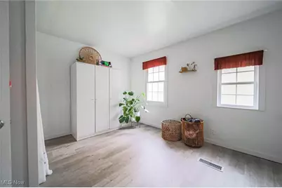 15265 Elton Street, Navarre, OH 44662 - Photo 7