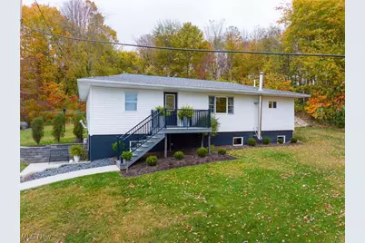 15265 Elton Street, Navarre, OH 44662 - Photo 1