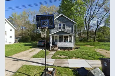 107 W Dalton Street, Akron, OH 44310 - Photo 1