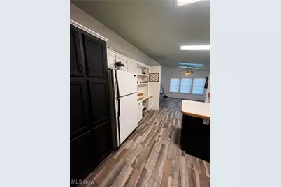 399 Sandtrap Circle, Painesville Twp, OH 44077 - Photo 11