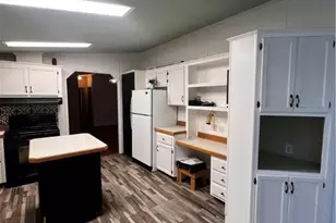 399 Sand Trap Cir, Painesville Twp, OH 44077 - Photo 13