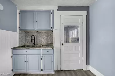 14208 Jenne Avenue, Loveland, OH 44110 - Photo 11