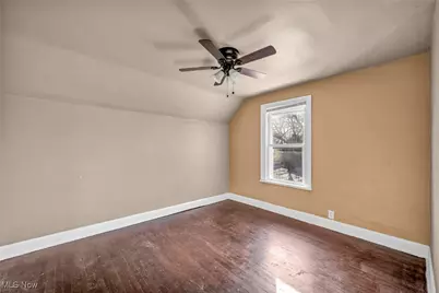 14410 Darwin Avenue, Loveland, OH 44110 - Photo 11