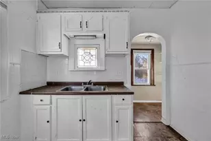 14410 Darwin Ave, Loveland, OH 44110 - Photo 21