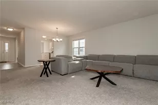 144 Prestwyck Ln, Elyria, OH 44035 - Photo 5