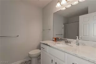 144 Prestwyck Ln, Elyria, OH 44035 - Photo 29