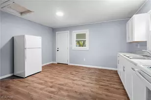 2012 Endrow Ave NE, Canton, OH 44705 - Photo 9