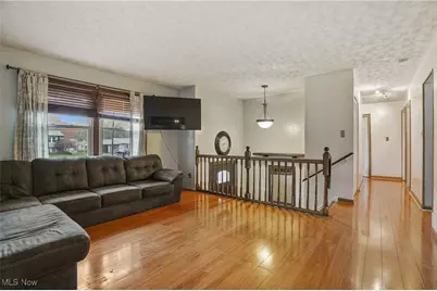 2063 Woodland Trace, Youngstown, OH 44515 - Photo 5