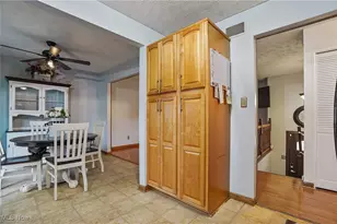 2063 Woodland Trace, Youngstown, OH 44515 - Photo 11