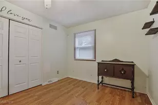 2063 Woodland Trace, Youngstown, OH 44515 - Photo 13