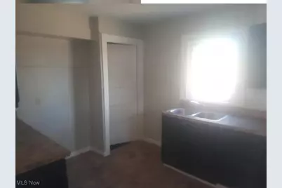 547 Van Everett Avenue, Akron, OH 44306 - Photo 3