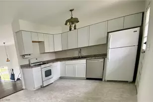 1273 Michigan Ave, Lorain, OH 44052 - Photo 9