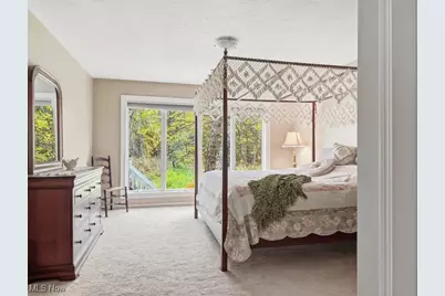 100 Clearwater Cove S, Austintown, OH 44515 - Photo 17