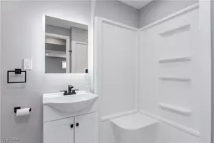 4562 W 192nd St, Loveland, OH 44135 - Photo 23