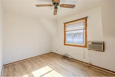 3492 W 56th Street, Loveland, OH 44102 - Photo 11