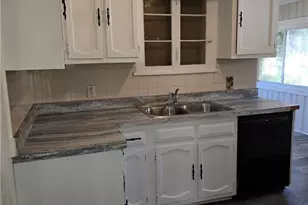 17111 Ridgeton Dr, Loveland, OH 44128 - Photo 9