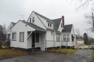 17111 Ridgeton Dr, Loveland, OH 44128 - Photo 3