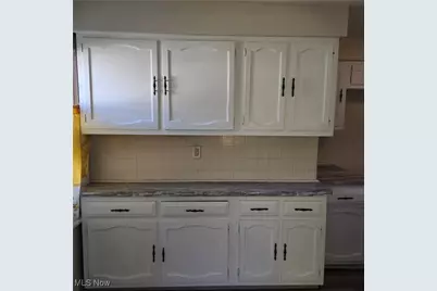 17111 Ridgeton Drive, Loveland, OH 44128 - Photo 11