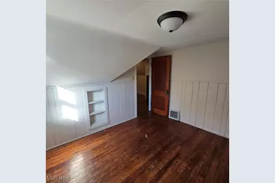 17111 Ridgeton Drive, Loveland, OH 44128 - Photo 17