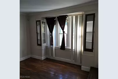 17111 Ridgeton Drive, Loveland, OH 44128 - Photo 7