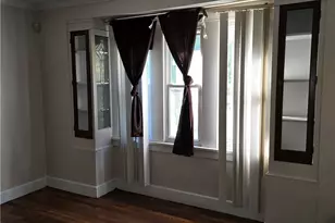 17111 Ridgeton Dr, Loveland, OH 44128 - Photo 7