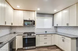 468 Delmar Ave, Akron, OH 44310 - Photo 17