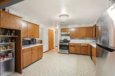 462 Pickwick Lane, Tallmadge, OH 44278 - Photo 13