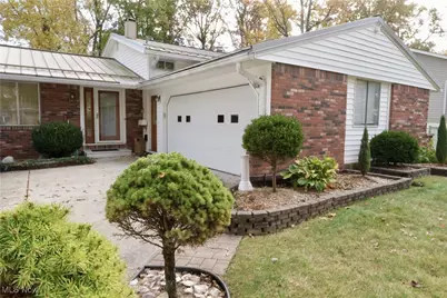 643 Augdon Drive, Elyria, OH 44035 - Photo 1