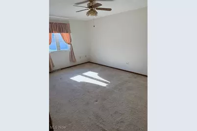 1720 Buena Vista Drive, Coshocton, OH 43812 - Photo 21