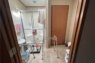 50023 Lin Chris Dr, St Clairsville, OH 43950 - Photo 9