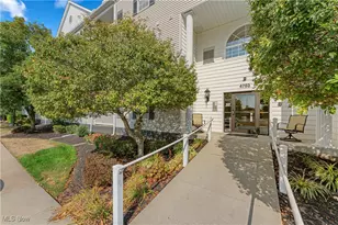 4703 Hills and Dales Road NW, Canton, OH 44718 - Photo 3