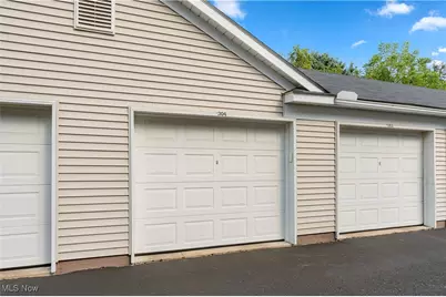 4703 Hills and Dales Road NW #304, Canton, OH 44718 - Photo 31