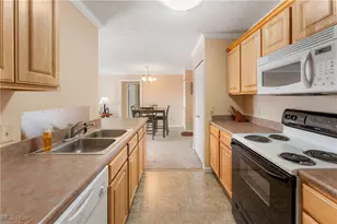 4703 Hills and Dales Road NW, Canton, OH 44718 - Photo 13