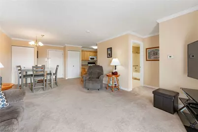 4703 Hills and Dales Road NW #304, Canton, OH 44718 - Photo 17