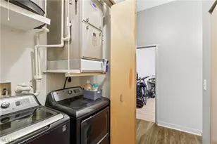 1951 W 26th St, Loveland, OH 44113 - Photo 29