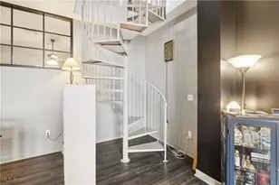 1951 W 26th St, Loveland, OH 44113 - Photo 15