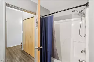 1951 W 26th St, Loveland, OH 44113 - Photo 27