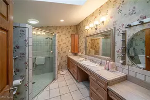 1820 Rockefeller Rd, Wickliffe, OH 44092 - Photo 11