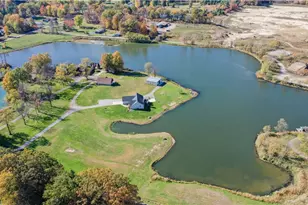 520 S Newton Falls Rd, Diamond, OH 44412 - Photo 3