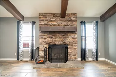 520 S Newton Falls Road, Diamond, OH 44412 - Photo 9