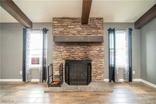 520 S Newton Falls Rd, Diamond, OH 44412 - Photo 9