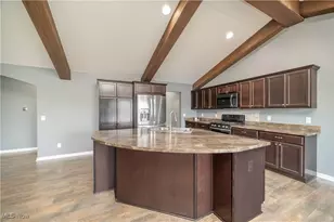 520 S Newton Falls Rd, Diamond, OH 44412 - Photo 13