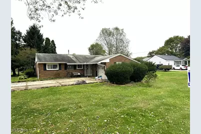 4481 Broadway Avenue NE, Louisville, OH 44641 - Photo 3